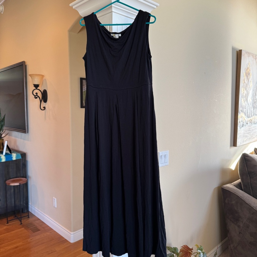 BODEN. Black long maxi dress. Pockets. US12R